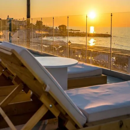 Galazio Apts And By Estia. 3*